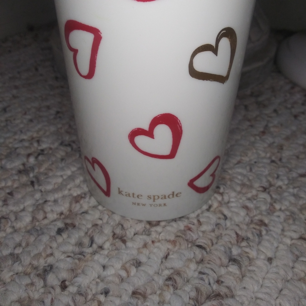 Kate Spade Valentine's Heart Decorated Cold Tumbler - Picture 2 of 8